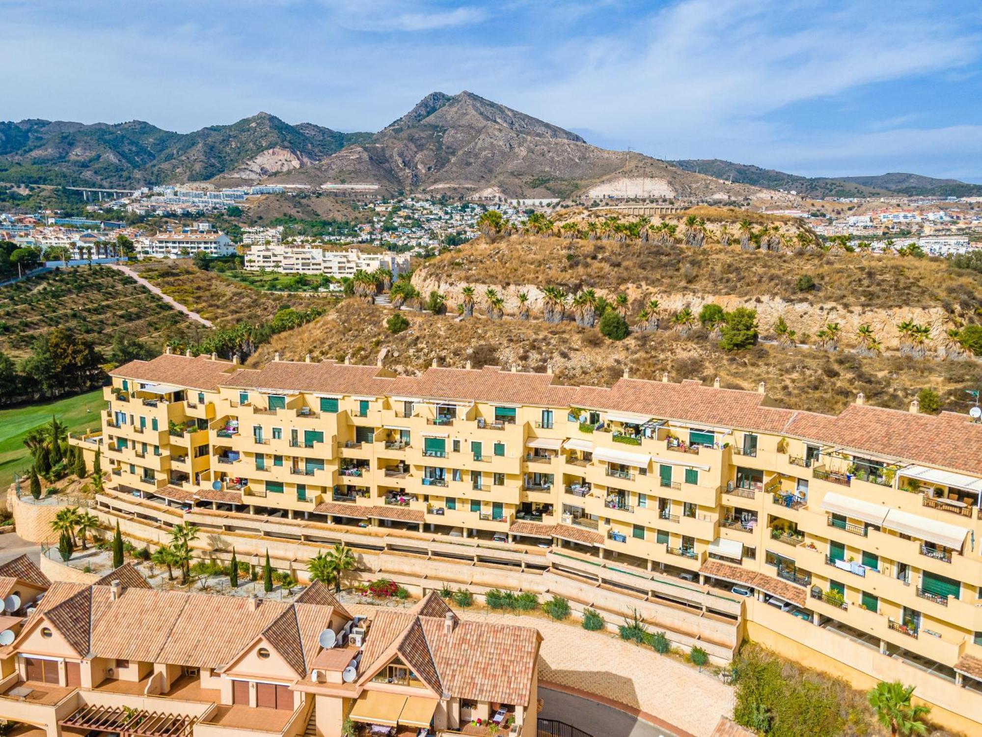 Wonderful Golf & With Front Seaview And Pool * Benalmadena