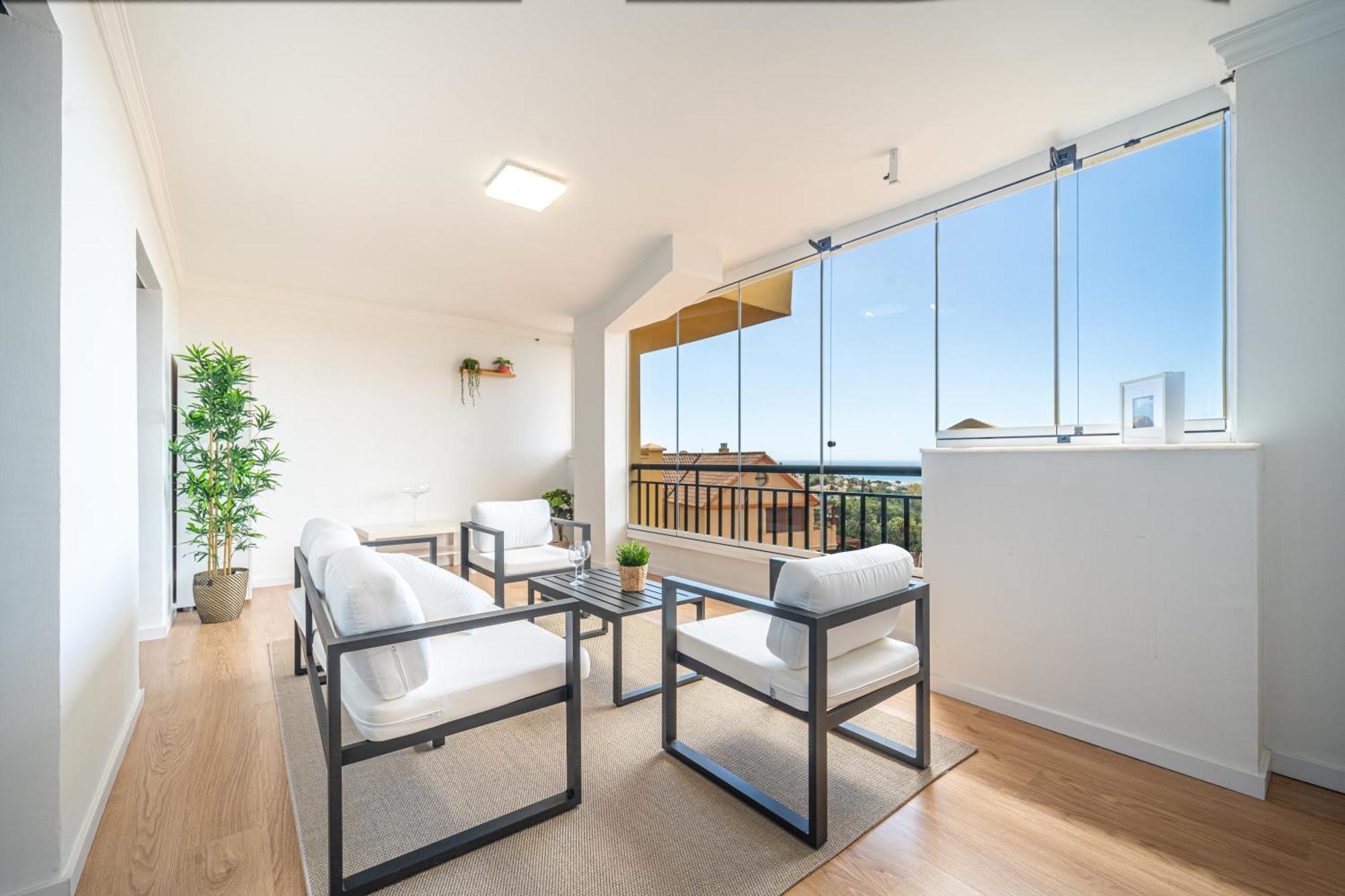 Wonderful Golf & With Front Seaview And Pool *